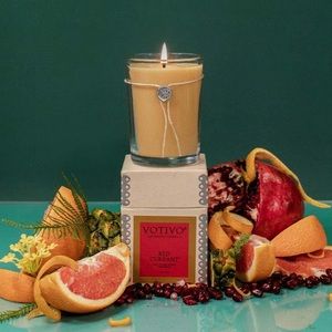 Votivo Red Current 6.8 oz Candle